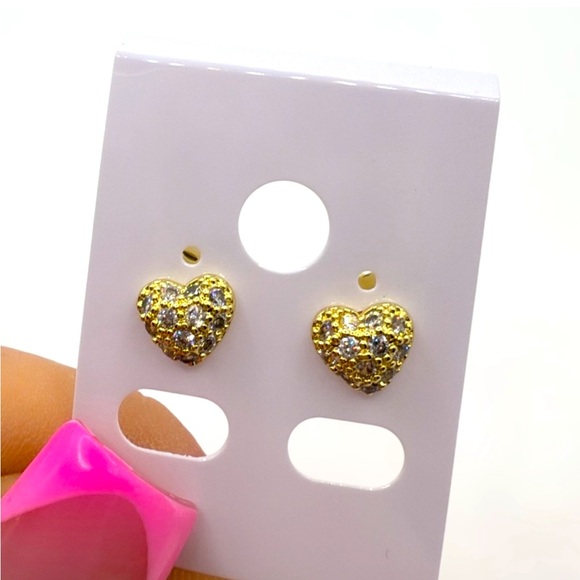 Gold Heart Stud Earrings - Picture 1 of 1
